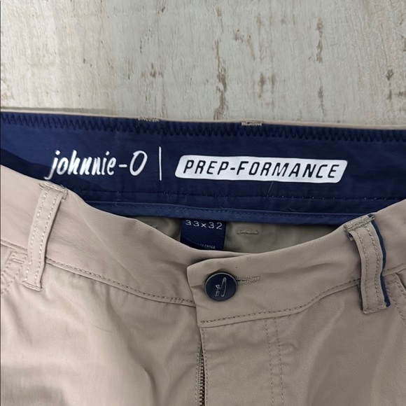 Johnnie O Men's 33-32 Khaki Pants in excellent condition. - Picture 2 of 3